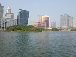 南灣湖